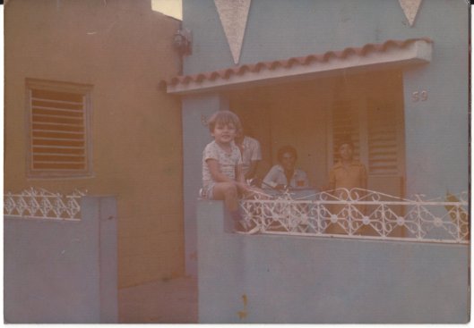 Yo subido en la tapia